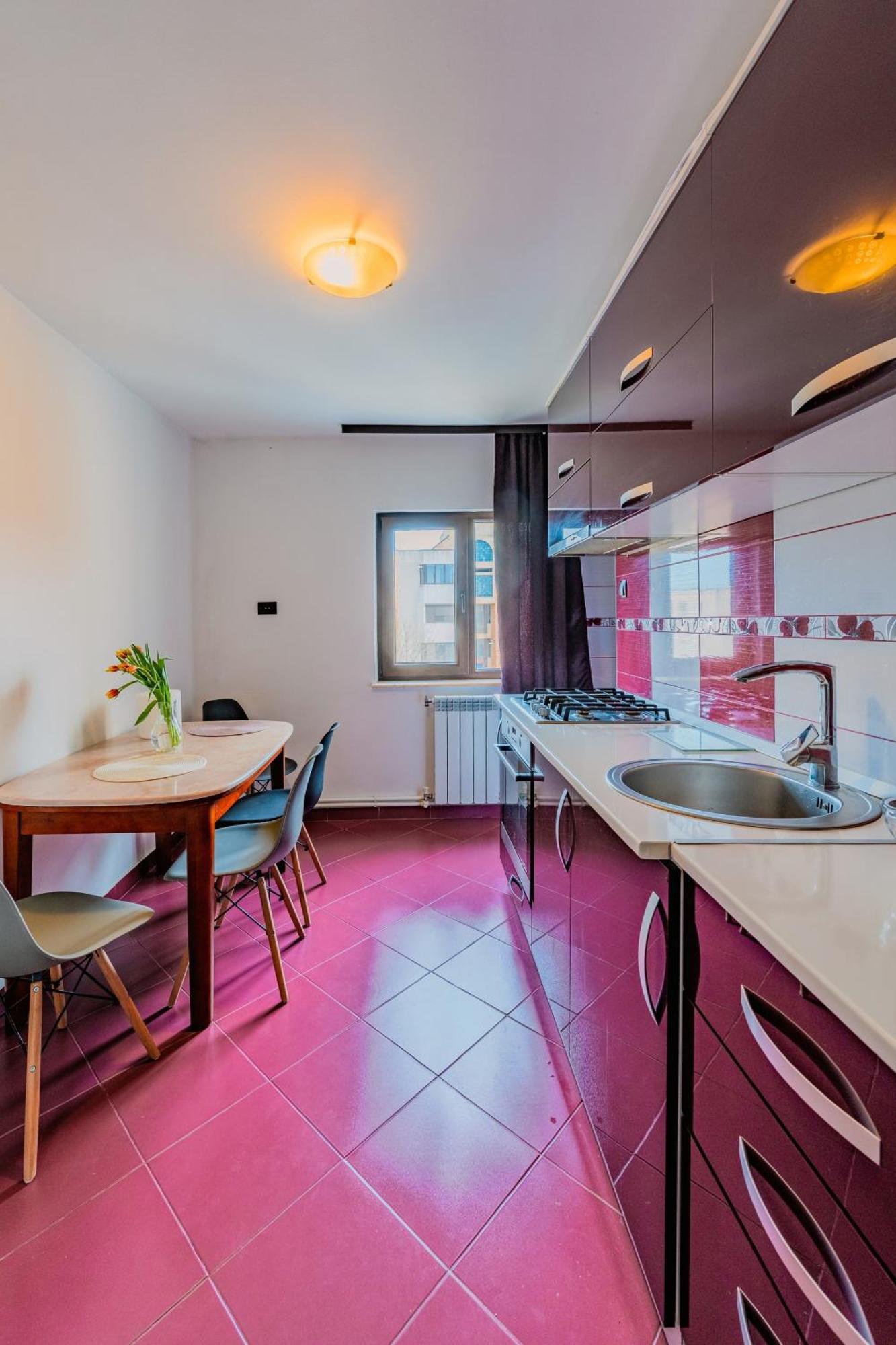M Apartment Aproape De Plaja Mangalia Ngoại thất bức ảnh