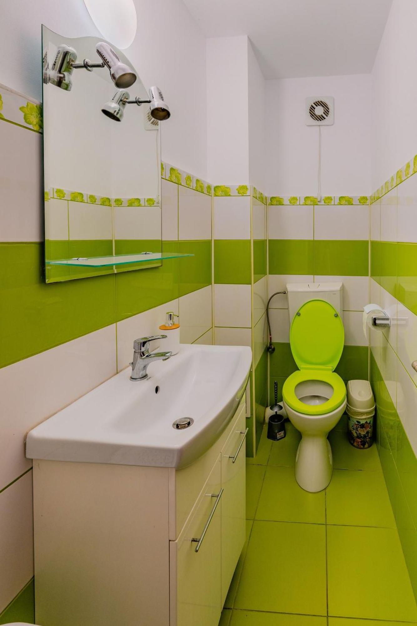 M Apartment Aproape De Plaja Mangalia Ngoại thất bức ảnh